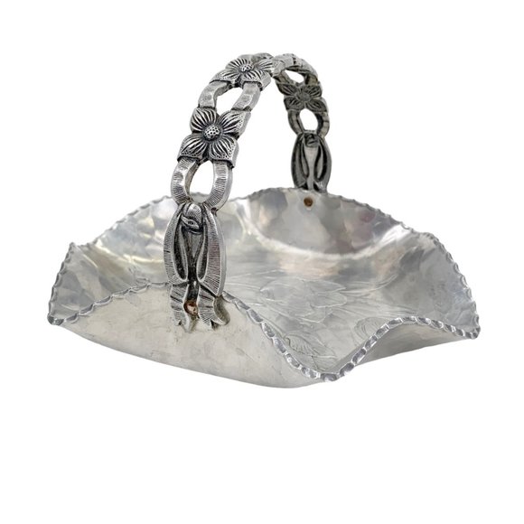 Vintage Rodney Kent Basket Hand Hammered Aluminum No. 429 Floral Tulip 1950s MCM - Picture 2 of 12